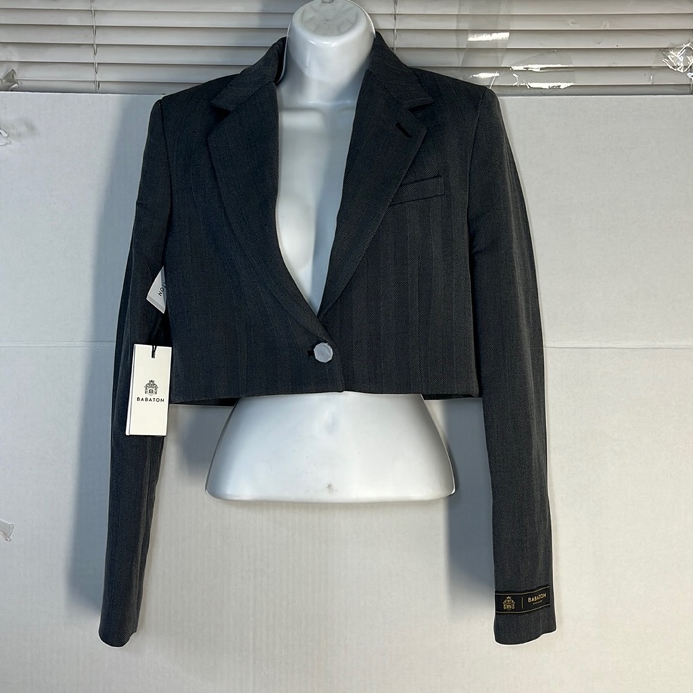 Aritzia color Gracie Inc Grey/Black Arbus Blazer